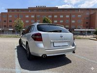 Usata Renault Laguna III 175 CV (128 kW) 2011 Grigio Station wagon