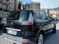 Usata Renault Scénic 110 CV (80 kW) 2015 Nero Monovolume
