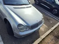 Usata Mercedes C200 Avantgarde 163 CV (119 kW) 2001 Argento Berlina