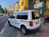 Usata VW Caddy Comfortline 102 CV (75 kW) 2016 Bianco Monovolume