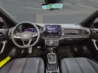 Usata VW T-Roc Style 150 CV (110 kW) 2023 Nero SUV