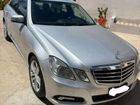 Usata Mercedes E220 170 CV (125 kW) 2009 Grigio Berlina