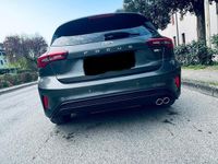 Usata Ford Focus ST-Line 125 CV (91 kW) 2023 Grigio Utilitaria