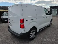 Usata Opel Vivaro Enjoy 120 CV (88 kW) 2020 Bianco Monovolume