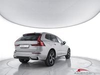 Usata Volvo XC60 R-Design 197 CV (144 kW) 2022 Grigio SUV