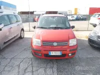 Usata Fiat Panda Dynamic 60 CV (44 kW) 2004 Rosso Utilitaria