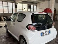 Usata Toyota Aygo Connect Style 73 CV (53 kW) 2011 Utilitaria