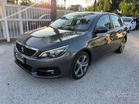 Usata Peugeot 308 Business-Line 100 CV (73 kW) 2017 Grigio Berlina