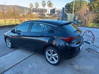 Usata Opel Astra Innovation 136 CV (100 kW) 2019 Blu Berlina