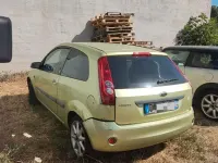 Usata Ford Fiesta 75 CV (55 kW) 2006 Utilitaria