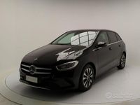 Usata Mercedes B180 Business 116 CV (85 kW) 2022 Nero Monovolume