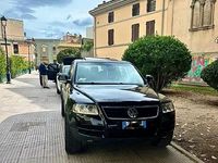 Usata VW Touareg 174 CV (127 kW) 2003 Nero SUV
