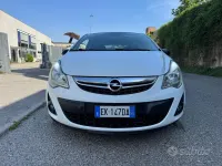 Usata Opel Corsa 86 CV (63 kW) 2011 Bianco Utilitaria