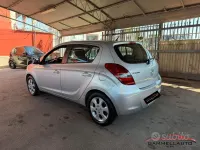 Usata Hyundai i20 Edition 75 CV (55 kW) 2011 Grigio Utilitaria