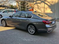 Usata BMW 740 Luxury Line 320 CV (235 kW) 2016 Gray Berlina