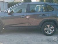 Usata Toyota RAV4 Hybrid 178 CV (130 kW) 2022 Grigio SUV