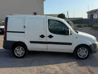 Usata Fiat Doblò 105 CV (77 kW) 2006 Bianco Monovolume