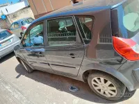Usata Renault Scenic E-Tech 105 CV (77 kW) 2003 Berlina