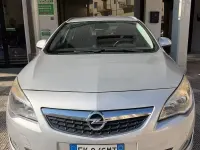 Usata Opel Astra Cosmo 125 CV (91 kW) 2012 Grigio Station wagon