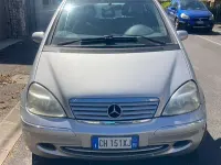 Usata Mercedes A160 102 CV (75 kW) 2003 Argento Monovolume