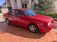 Usata Alfa Romeo 155 126 CV (92 kW) 1992 Rosso Berlina