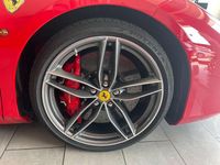 Usata Ferrari 488 670 CV (492 kW) 2018 Rosso Cabrio