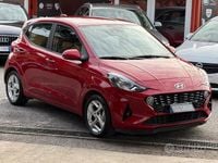 Usata Hyundai i10 66 CV (48 kW) 2022 Rosso Utilitaria