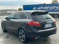 Usado Porsche Cayenne 245 CV (180 kW) 2011 Negro SUV