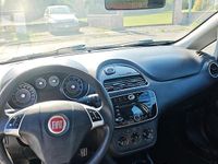 Usata Fiat Punto Evo 75 CV (55 kW) 2011 Bianco Utilitaria