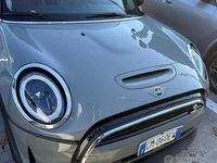 Usata Mini Cooper SE Essential 75 kW (102 CV) 2023 Nero Utilitaria