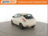 Usata Lancia Ypsilon Gold 69 CV (50 kW) 2015 Beige Utilitaria