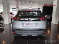Usata Peugeot 3008 Active 131 CV (96 kW) 2022 Grigio SUV