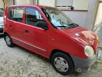 Usata Hyundai Atos 55 CV (40 kW) 1999 Rosso Utilitaria