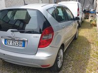 Usata Mercedes A180 Elegance 109 CV (80 kW) 2009 Grigio Berlina