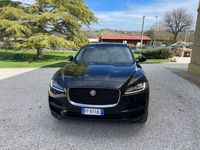 usata Jaguar F-Pace 2.0 D 180 CV Tenuta divinamente