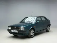 Usata Lancia Delta 80 CV (58 kW) 1991 Verde Utilitaria