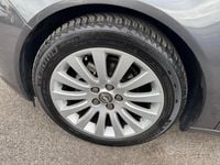 Usata Opel Insignia Cosmo 160 CV (117 kW) 2012 Grigio Berlina