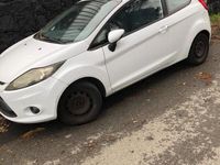 Usata Ford Fiesta 75 CV (55 kW) 2010 Utilitaria