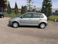 Usata VW Polo Comfortline 86 CV (63 kW) 2005 Grigio Utilitaria