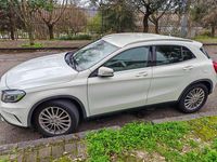 Usata Mercedes GLA180 Business 109 CV (80 kW) 2016 Bianco SUV
