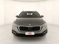 Usata Skoda Octavia Executive 110 CV (80 kW) 2023 Grigio Station wagon