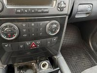 Usata Mercedes ML320 224 CV (164 kW) 2006 Grigio SUV