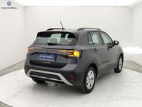 Usata VW T-Cross Life 95 CV (69 kW) 2024 Grigio SUV