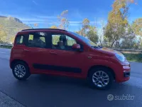 Usata Fiat Panda Lounge 95 CV (69 kW) 2018 Rosso Berlina