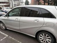 Usata Mercedes B180 109 CV (80 kW) 2016 Monovolume