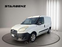Usata Fiat Doblò 90 CV (66 kW) 2011 Bianco Monovolume
