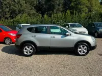 Usata Nissan Qashqai Tekna 106 CV (77 kW) 2007 Argento SUV