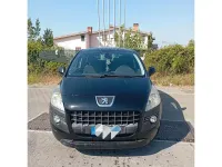 Usata Peugeot 3008 112 CV (82 kW) 2013 Nero Station wagon