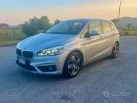 Usata BMW 216 Active Tourer Sport Line 116 CV (85 kW) 2015 Grigio Monovolume