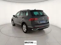 Usata VW Tiguan Elegance 150 CV (110 kW) 2023 Grigio SUV